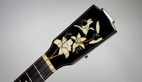 Concert Ukulele with Lily Peg Head Inlay
